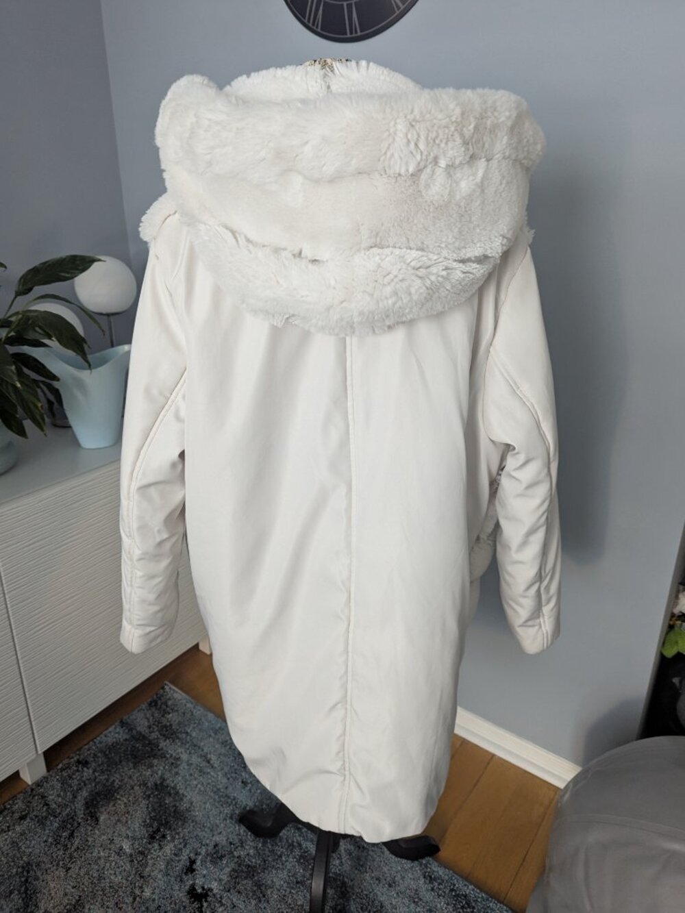 Joseph Ribkoff cream coat - Picture 7 of 11